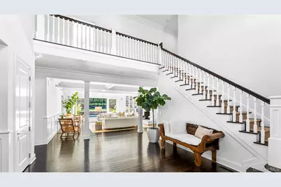 14 W Hills Court, Southampton, NY 11968 - Photo 5