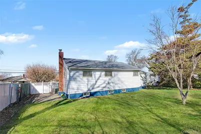 169 Charter Oaks Avenue, Brentwood, NY 11717 - Photo 23