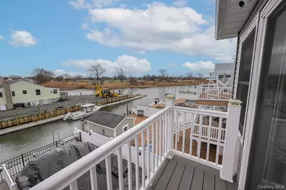 3685 Nimrod Street, Seaford, NY 11783 - Photo 11