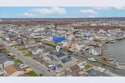 3685 Nimrod Street, Seaford, NY 11783 - Photo 15