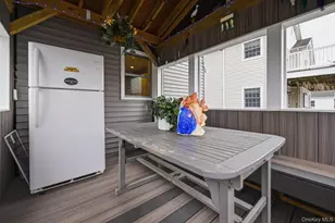 3685 Nimrod St, Seaford, NY 11783 - Photo 9