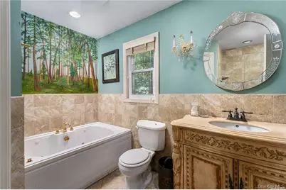 107 Red Oak Court, Port Jefferson, NY 11777 - Photo 17