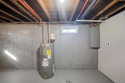 20 Marilynn Street, East Islip, NY 11730 - Photo 31