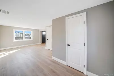 20 Marilynn Street, East Islip, NY 11730 - Photo 27