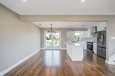 20 Marilynn Street, East Islip, NY 11730 - Photo 15