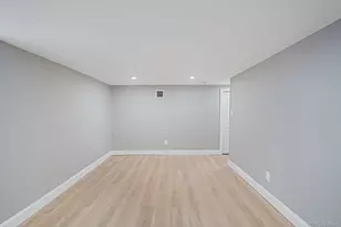 20 Marilynn St, East Islip, NY 11730 - Photo 33