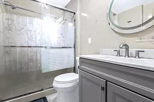 58-07 210th St, Bayside, NY 11364 - Photo 9