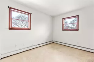 18 Brandywine Dr, Mastic, NY 11950 - Photo 11