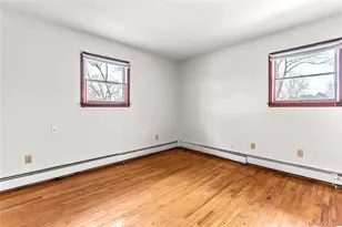 18 Brandywine Dr, Mastic, NY 11950 - Photo 11