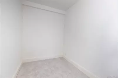 211 Bowne Street, Bronx, NY 10464 - Photo 13