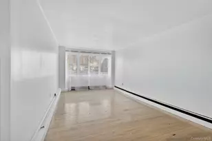 304 Maplewood Rd, Huntington Station, NY 11746 - Photo 19