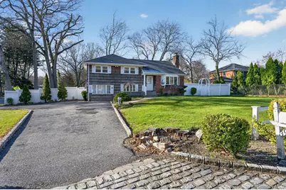 304 Maplewood Road, Huntington Station, NY 11746 - Photo 1