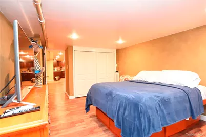 2056 Continental Avenue, Bronx, NY 10461 - Photo 23