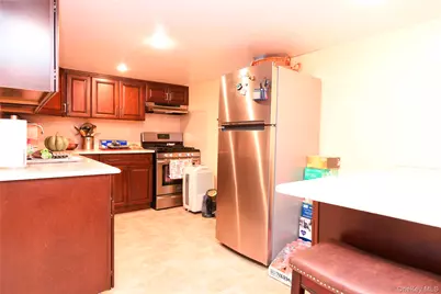 2056 Continental Avenue, Bronx, NY 10461 - Photo 19