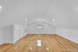 196 Brighton 10th St, Brooklyn, NY 11235 - Photo 13