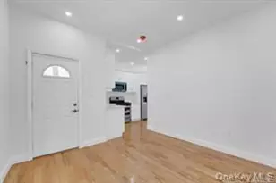 196 Brighton 10th St, Brooklyn, NY 11235 - Photo 3