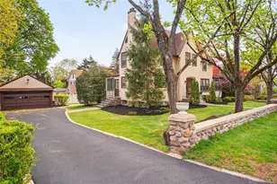 60 Old Middletown Rd, Pearl River, NY 10965 - Photo 3