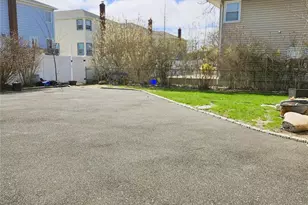 56 4th Ave, East Rockaway, NY 11518 - Photo 21