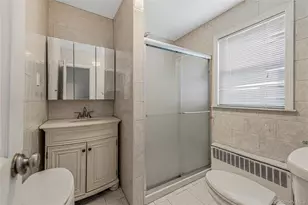 38 Borcher Ave, Yonkers, NY 10704 - Photo 17