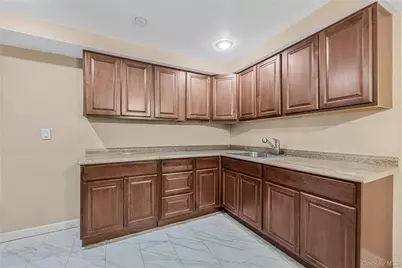 38 Borcher Avenue, Yonkers, NY 10704 - Photo 21