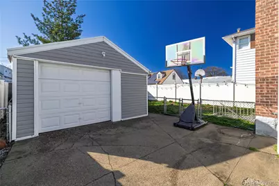 258 Benson Avenue, Elmont, NY 11003 - Photo 15