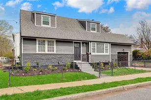 1167 Warwick St, Uniondale, NY 11553 - Photo 29