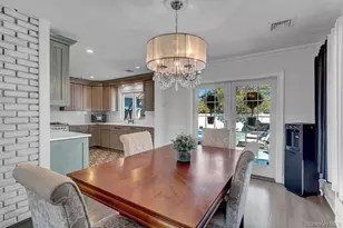 545 Mohawk E, West Hempstead, NY 11552 - Photo 9