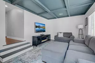 545 Mohawk E, West Hempstead, NY 11552 - Photo 15