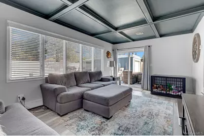 545 Mohawk E, West Hempstead, NY 11552 - Photo 17