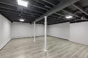 77 Lloyd Ave, North Babylon, NY 11703 - Photo 17