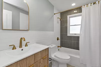 77 Lloyd Avenue, North Babylon, NY 11703 - Photo 13