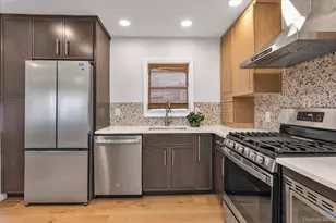 77 Lloyd Ave, North Babylon, NY 11703 - Photo 9