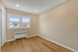 77 Lloyd Ave, North Babylon, NY 11703 - Photo 11