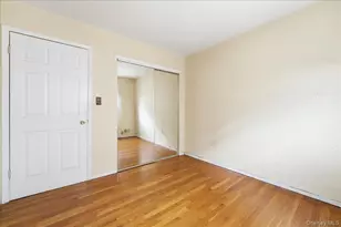 1050 Rensselaer Ave, New York, NY 10309 - Photo 3