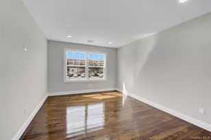 811 Front St, Hempstead, NY 11550 - Photo 19