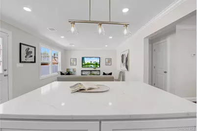 811 Front Street, Hempstead, NY 11550 - Photo 9