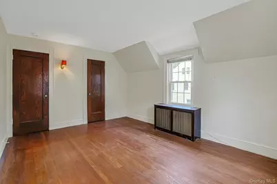 120 Harvard Drive, Hartsdale, NY 10530 - Photo 25