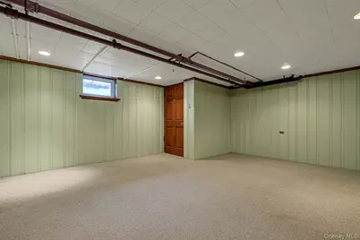 120 Harvard Drive, Hartsdale, NY 10530 - Photo 37