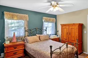 2 Pike St, Patchogue, NY 11772 - Photo 11