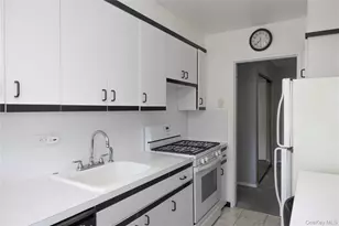 84-39 153rd Ave, Howard Beach, NY 11414 - Photo 15