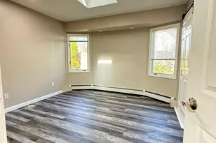 102 Sycamore Cir, Stony Brook, NY 11790 - Photo 11