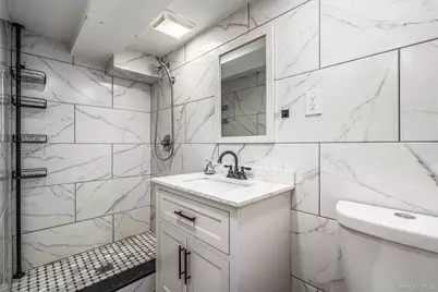 65 39th Street, Islip, NY 11751 - Photo 21