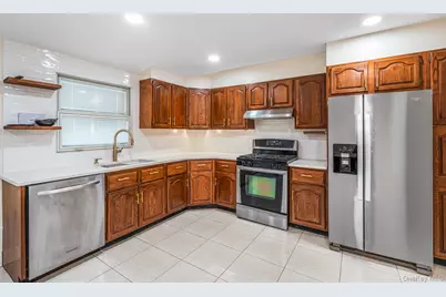 65 39th Street, Islip, NY 11751 - Photo 7