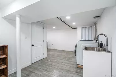 65 39th Street, Islip, NY 11751 - Photo 19