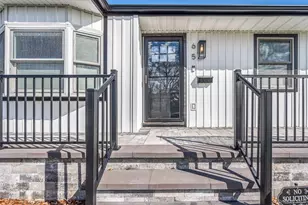 65 39th St, Islip, NY 11751 - Photo 3