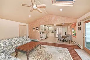 78 Center Ln, Levittown, NY 11756 - Photo 9
