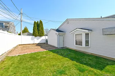 78 Center Lane, Levittown, NY 11756 - Photo 27