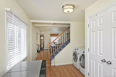 78 Center Lane, Levittown, NY 11756 - Photo 17
