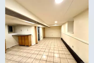 1811 Parkview Avenue, Bronx, NY 10461 - Photo 21