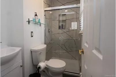 42 Rutledge Avenue, Highland Mills, NY 10930 - Photo 21